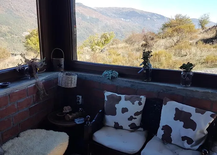 Mountain House * Палайос-Агиос-Атанасиос
